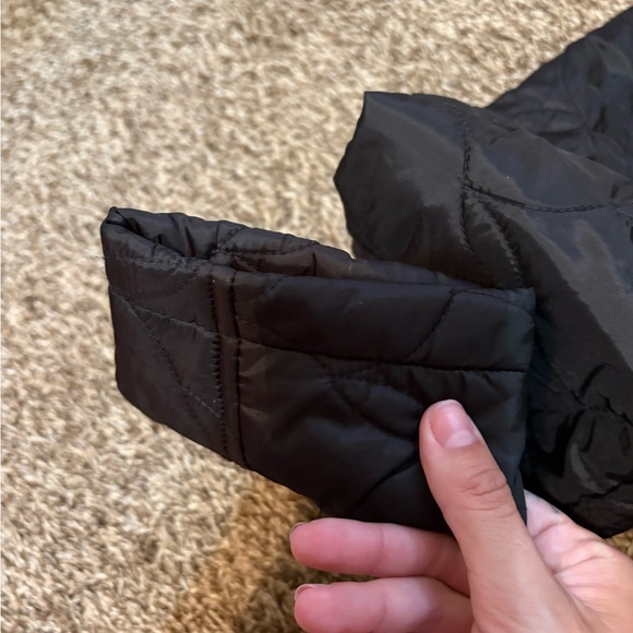 Lands End Coat - Picture 9 of 10